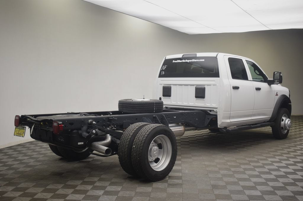 New 2026 RAM 5500 Tradesman w/ Chrome Appearance Group AWD/4WD image 6