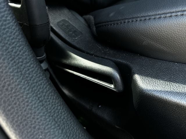 Used 2025 Acura Integra FWD image 28