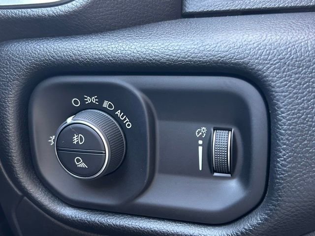 Used 2021 RAM 1500 Big Horn w/ Trailer Tow Group image 17