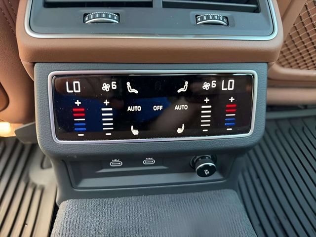 Used 2023 Audi A6 Premium Plus w/ Premium Plus Package AWD/4WD image 16