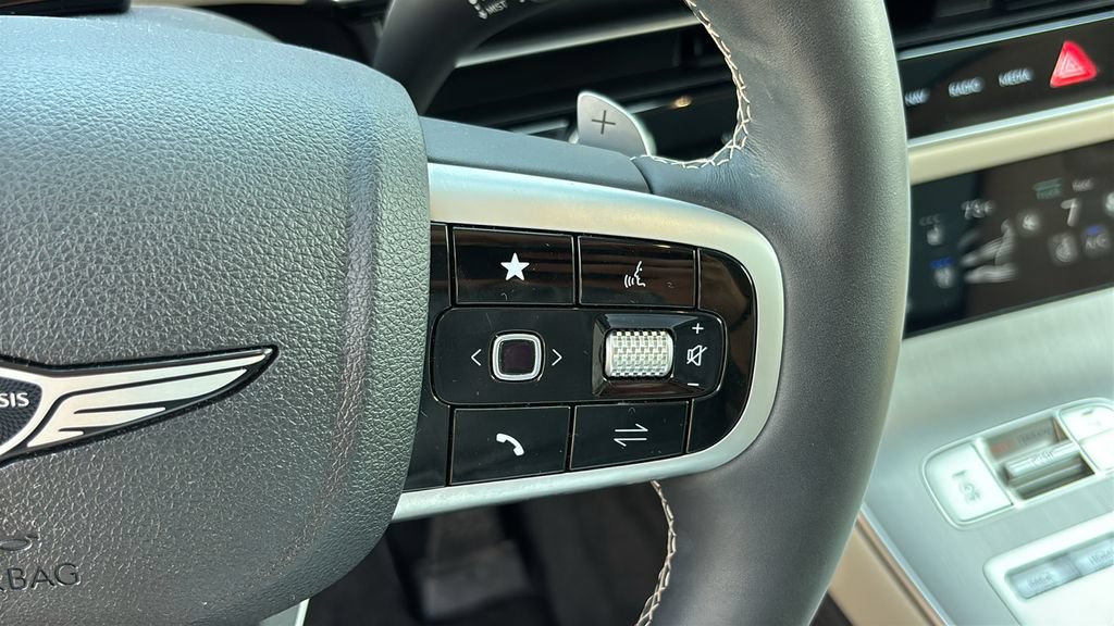 Used 2026 Genesis GV70 2.5T Advanced AWD/4WD image 17