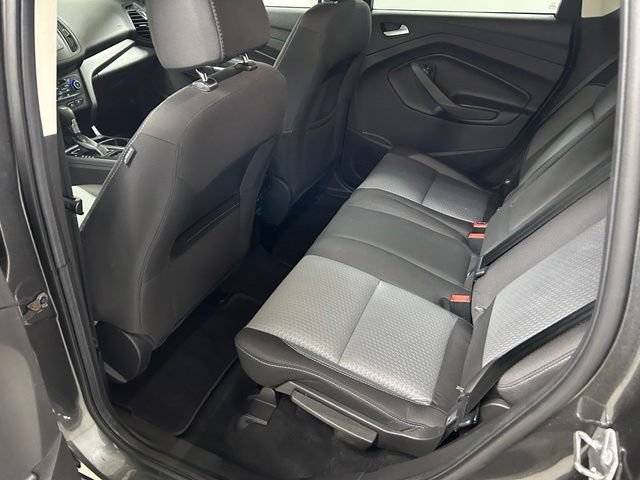 Used 2017 Ford Escape SE AWD/4WD image 15
