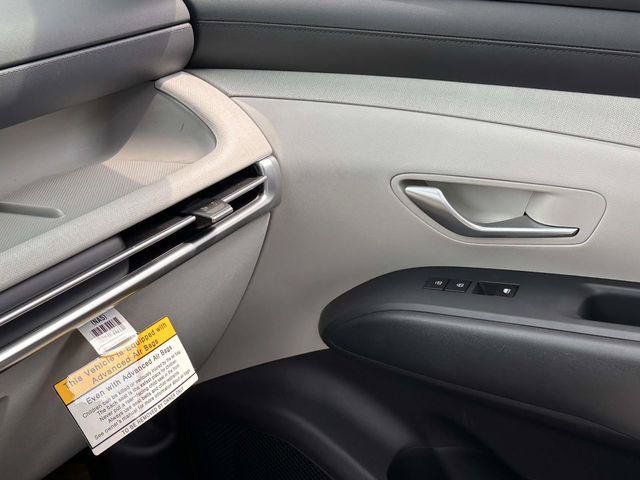 Certified 2025 Hyundai Tucson SEL AWD/4WD image 26