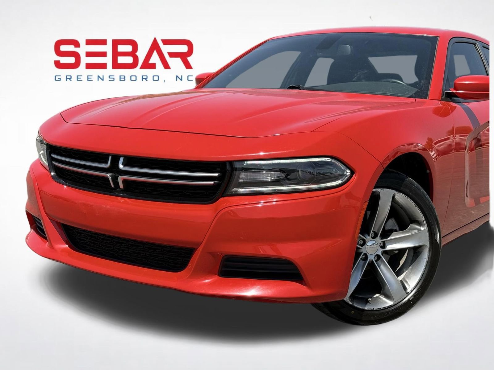 Used 2017 Dodge Charger SE w/ Popular Equipment Group RWD image 3