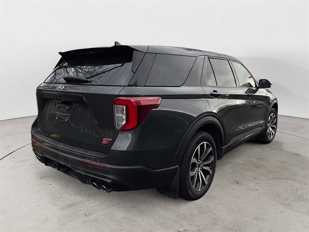 Certified 2022 Ford Explorer ST image 4