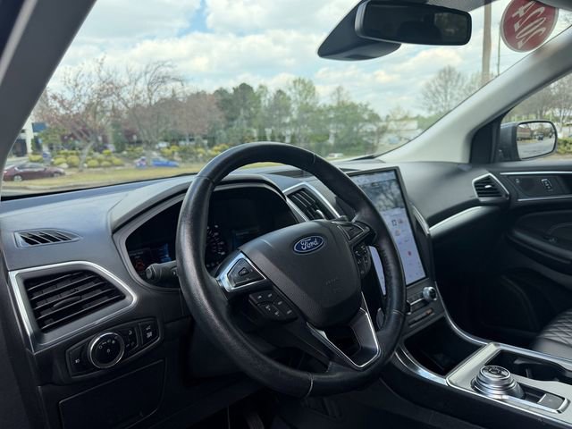 Used 2024 Ford Edge Titanium AWD/4WD image 12