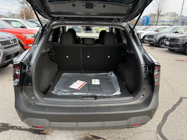 New 2026 Nissan Kicks SV FWD image 10