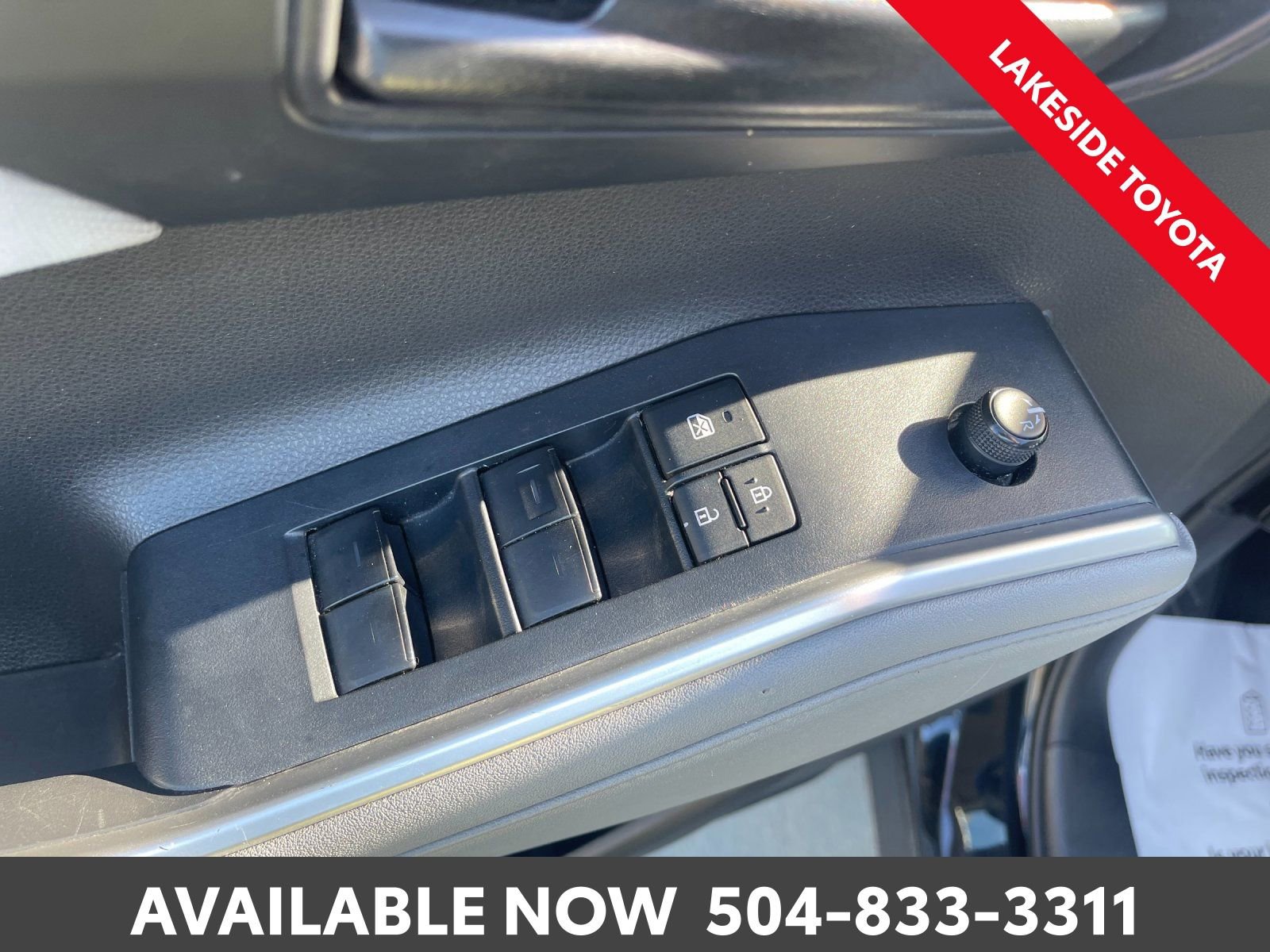 Used 2023 Toyota Highlander L image 25