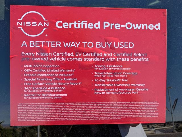 Certified 2025 Nissan Kicks SR FWD image 4