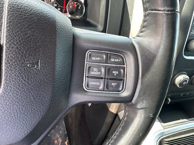 Used 2017 RAM 1500 Classic SLT w/ SLT Plus D←cor Group AWD/4WD image 7
