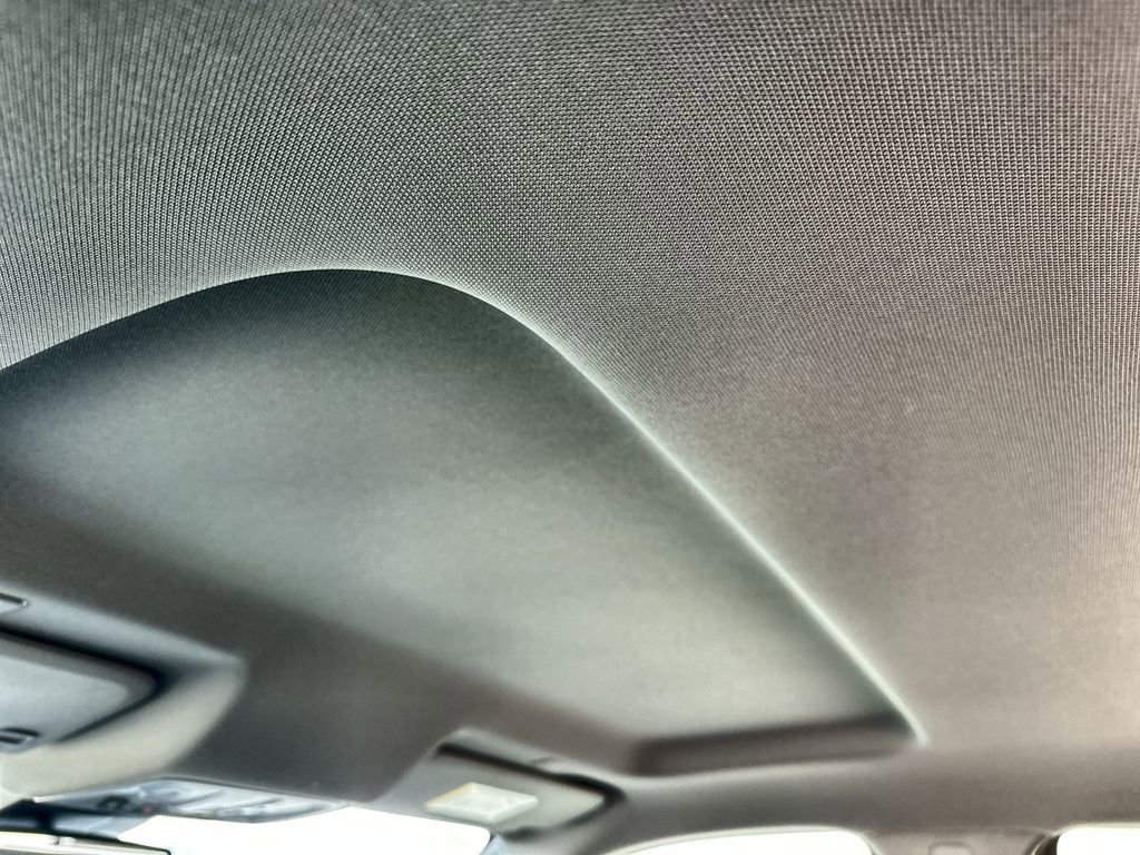 New 2026 GMC Sierra 1500 SLT image 19