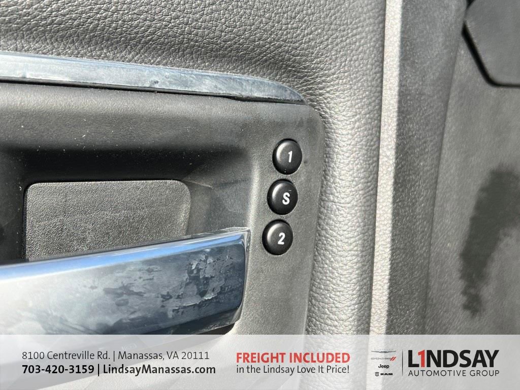 New 2025 RAM 3500 Laramie image 27