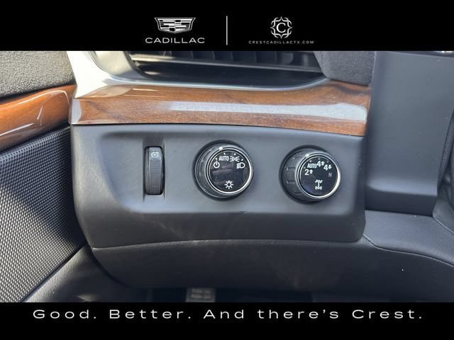 Used 2020 Cadillac Escalade Luxury AWD/4WD image 21