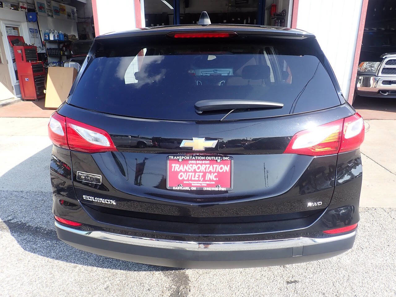 Used 2018 Chevrolet Equinox LS image 18