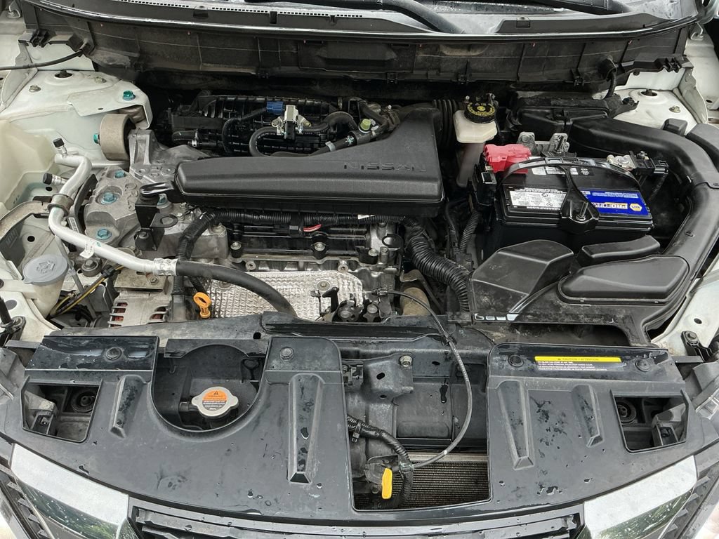 Used 2017 Nissan Rogue S AWD/4WD image 23