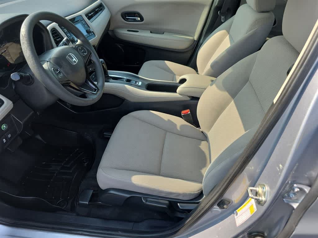 Certified 2018 Honda HR-V LX image 15