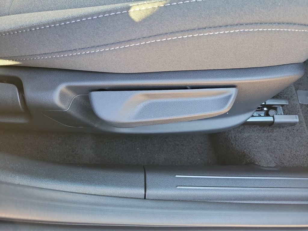 New 2026 Kia K4 FWD image 9