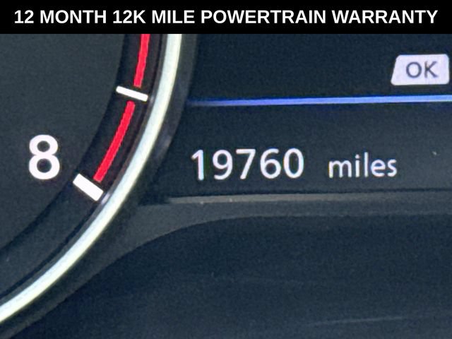 Used 2025 Nissan Sentra SR w/ SR Premium Package FWD image 29