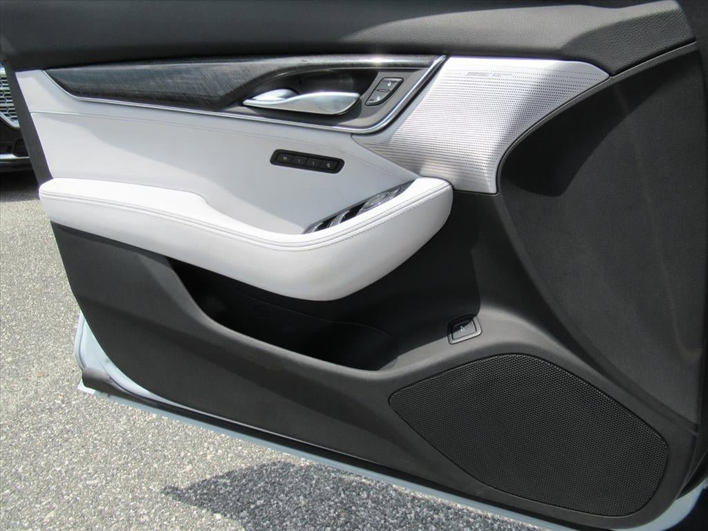 Used 2022 Cadillac CT5 Premium Luxury RWD image 19