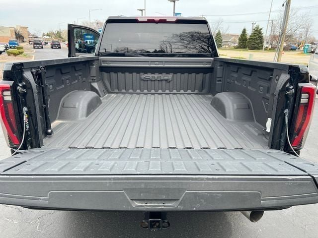 Used 2024 GMC Sierra 2500 AT4 AWD/4WD image 25