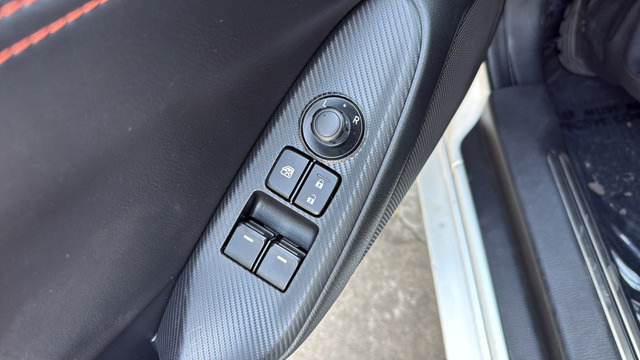 Used 2023 MAZDA MX-5 Miata Grand Touring w/ Weather Package RWD image 18