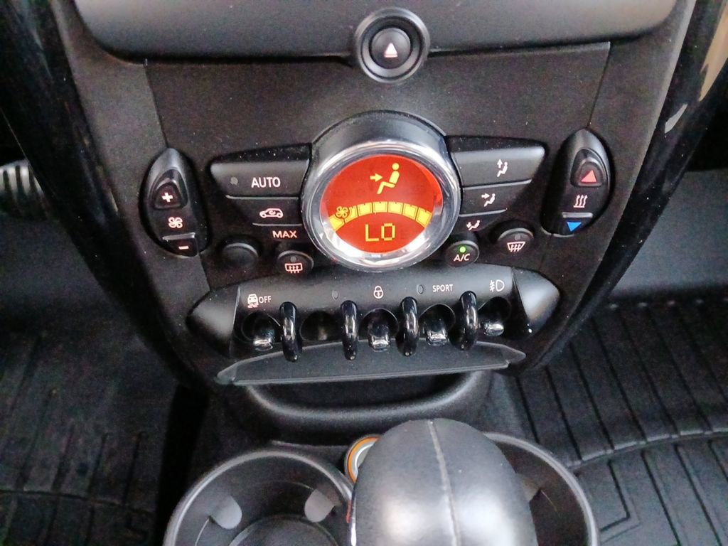 Used 2015 MINI Cooper Countryman S image 4