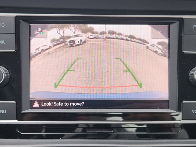 Used 2024 Volkswagen Jetta SE image 15