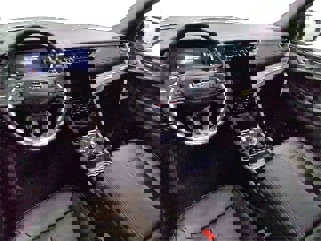 New 2025 Jeep Grand Cherokee Limited w/ Trailer Tow Package image 32