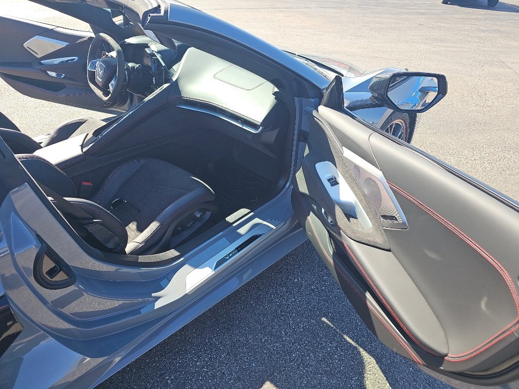 Certified 2024 Chevrolet Corvette Stingray Premium Conv w/ Battery Protection Package RWD image 21
