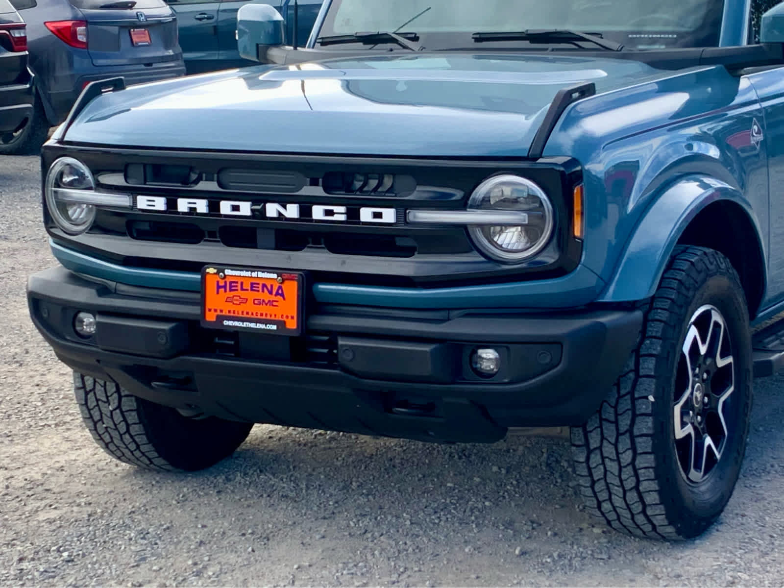 Used 2023 Ford Bronco Outer Banks image 9