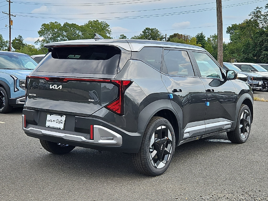 New 2027 Kia Seltos S AWD/4WD image 5