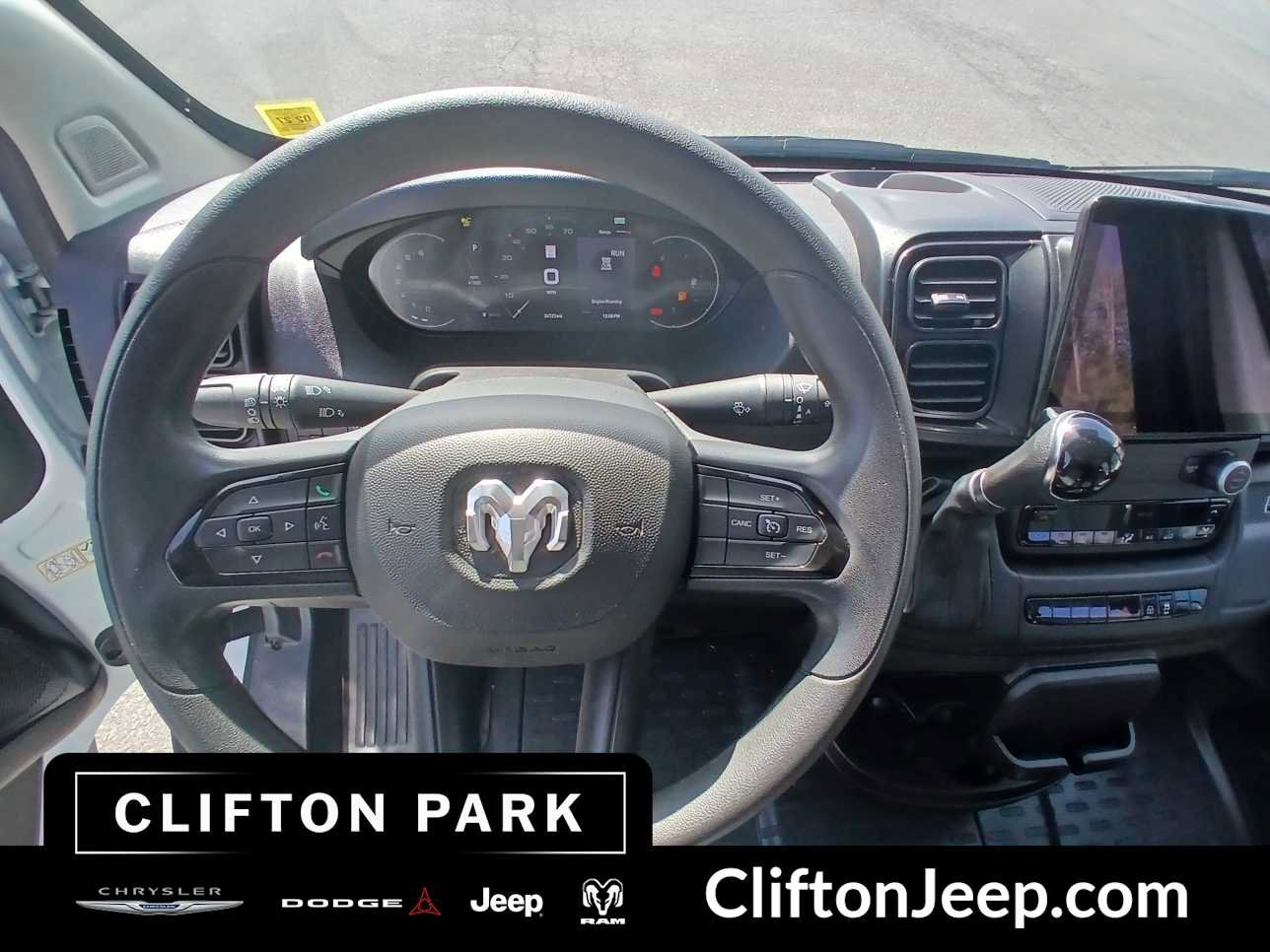 Used 2023 RAM ProMaster 2500 w/ Premium Convenience Group (B) image 17