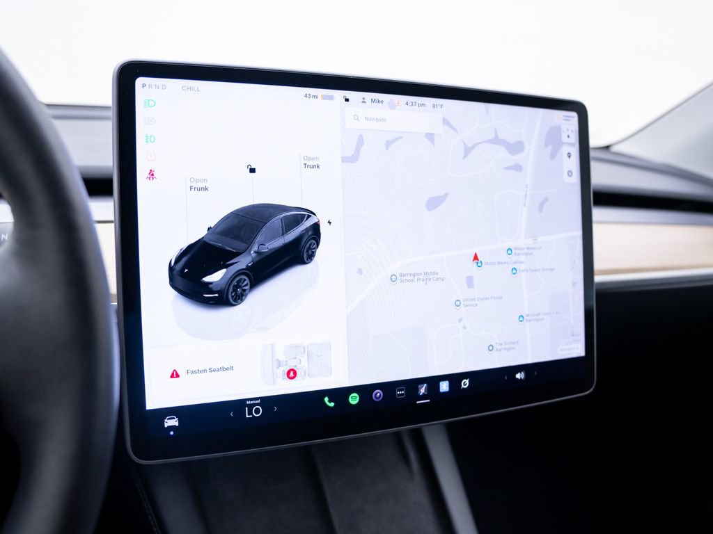 Used 2023 Tesla Model Y Long Range AWD/4WD image 26