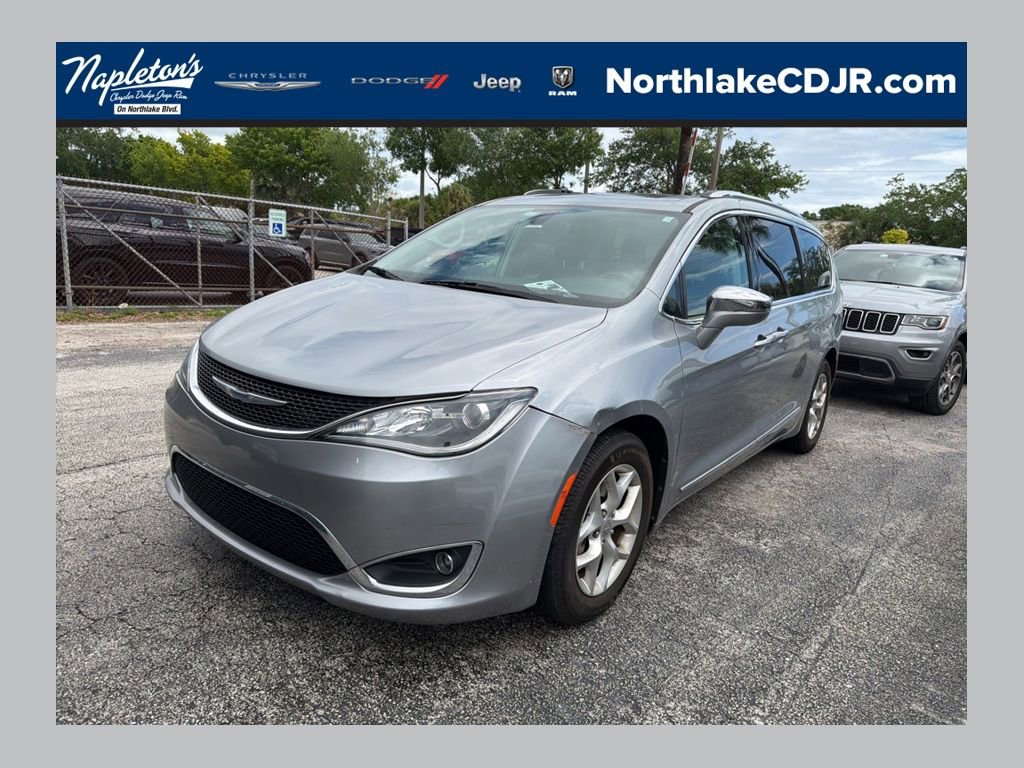 Used 2020 Chrysler Pacifica Limited image 1