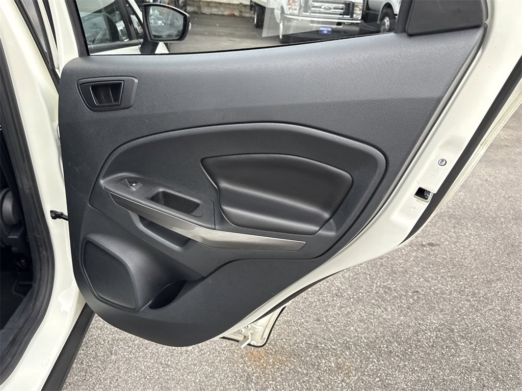 Used 2022 Ford EcoSport SES image 32