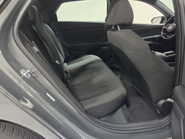 Certified 2025 Hyundai Elantra Sport FWD image 15
