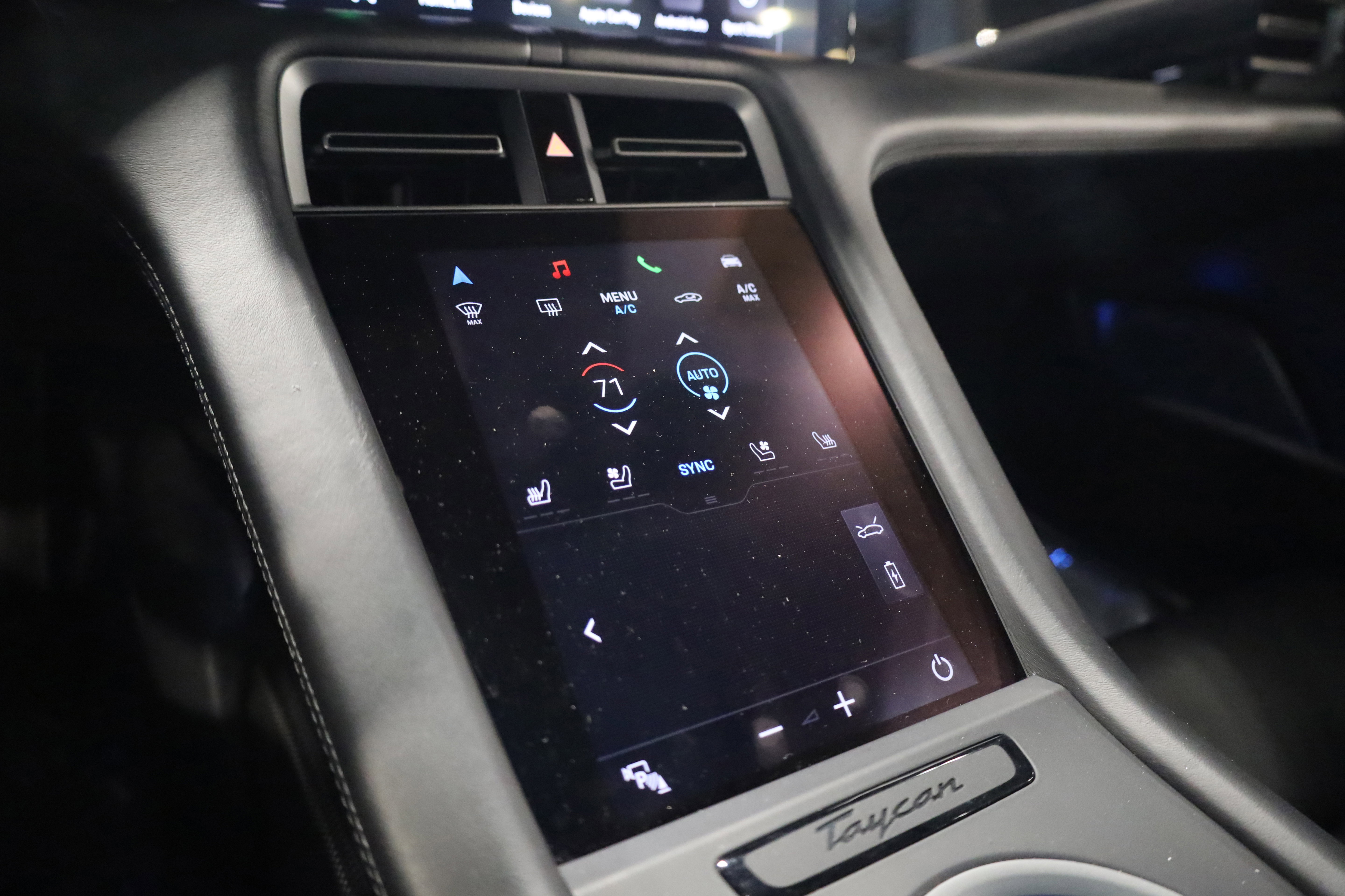 Used 2020 Porsche Taycan Turbo S image 30