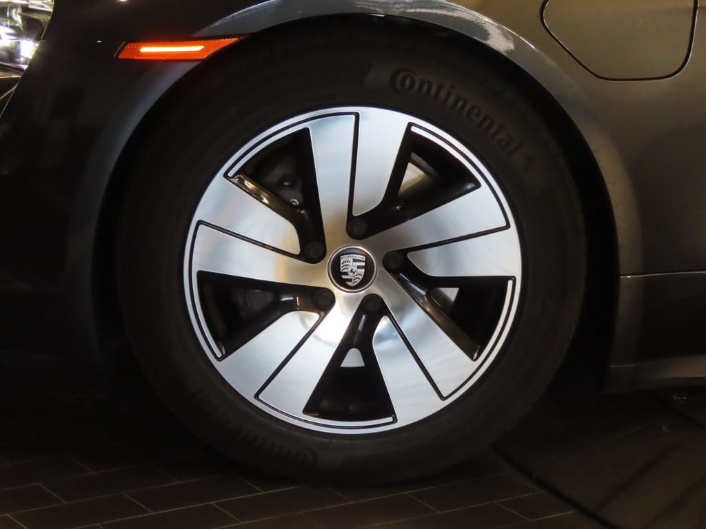 Certified 2024 Porsche Taycan RWD image 11