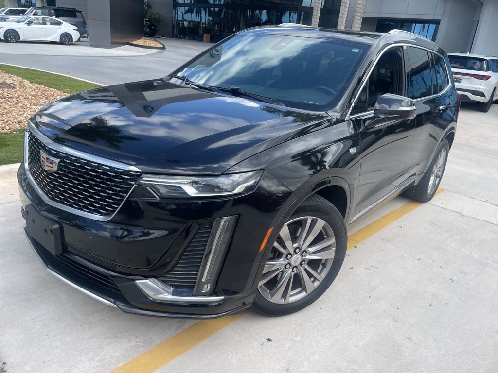 Used 2023 Cadillac XT6 Premium Luxury FWD image 5