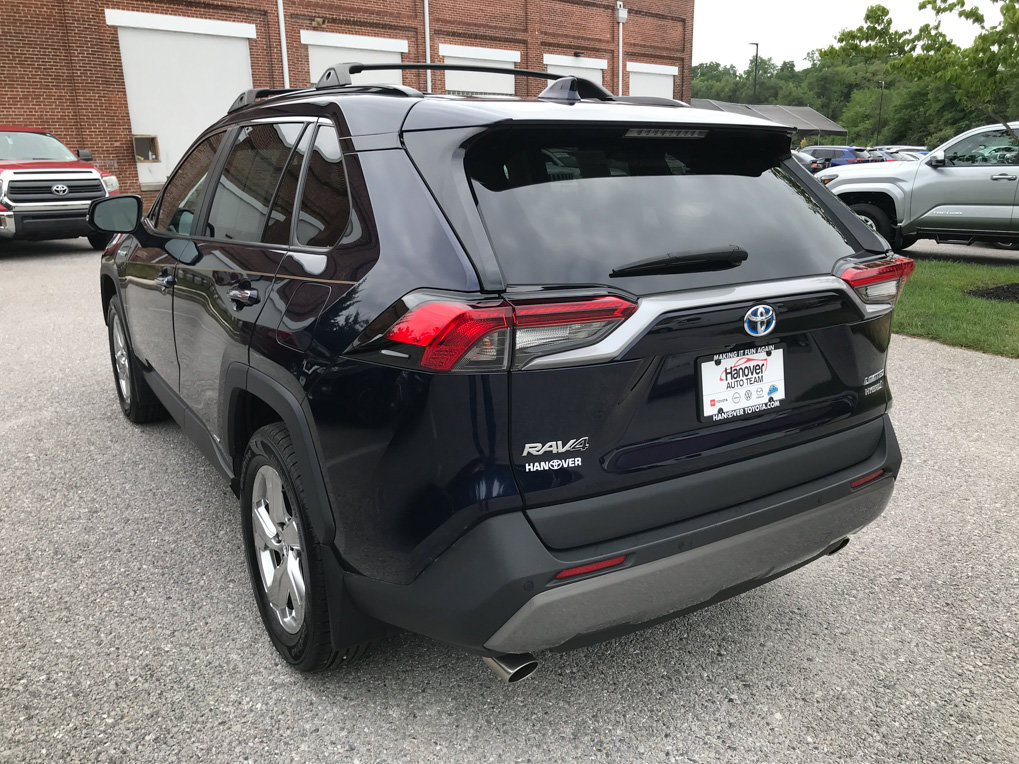 Used 2020 Toyota RAV4 Limited AWD/4WD image 6