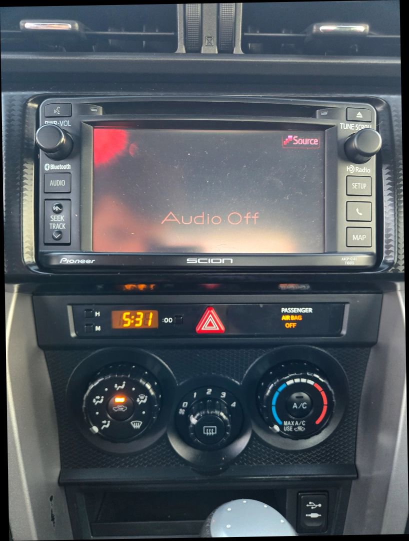 Used 2014 Scion FR-S image 19