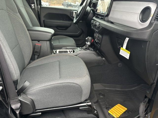 New 2026 Jeep Gladiator Sport image 14