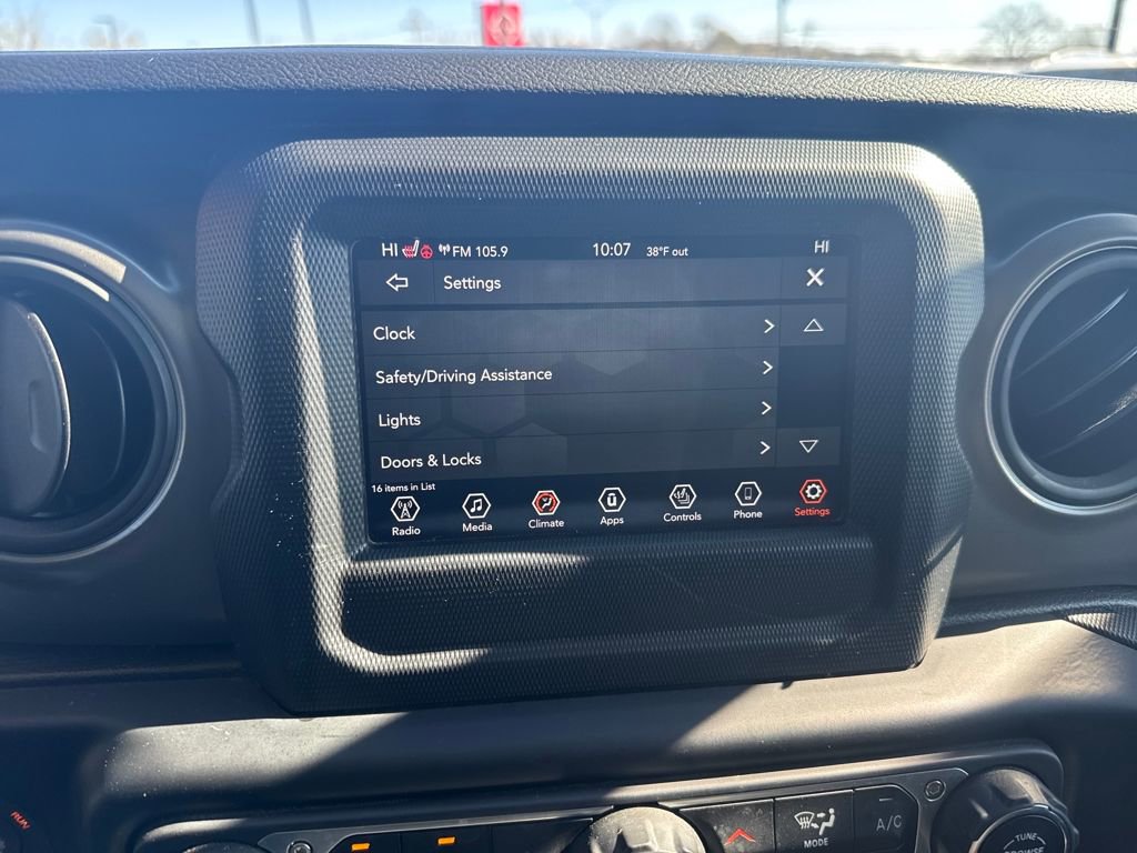 Used 2022 Jeep Wrangler Unlimited Sport image 21