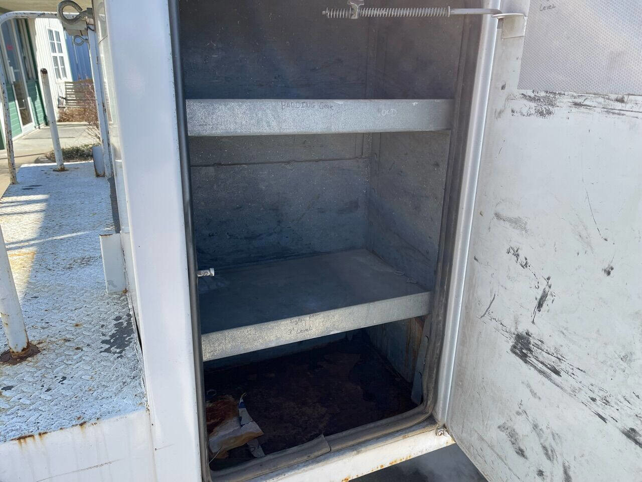 Used 2002 Ford F450 2WD Regular Cab Super Duty image 10