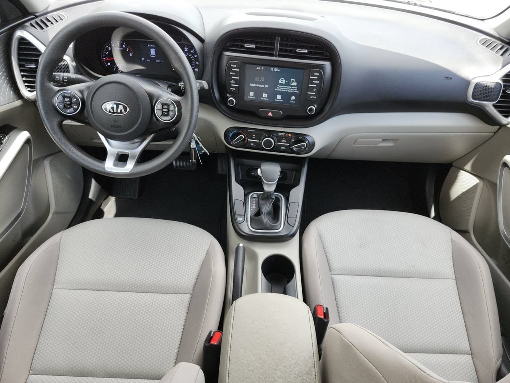 Certified 2021 Kia Soul LX FWD image 12