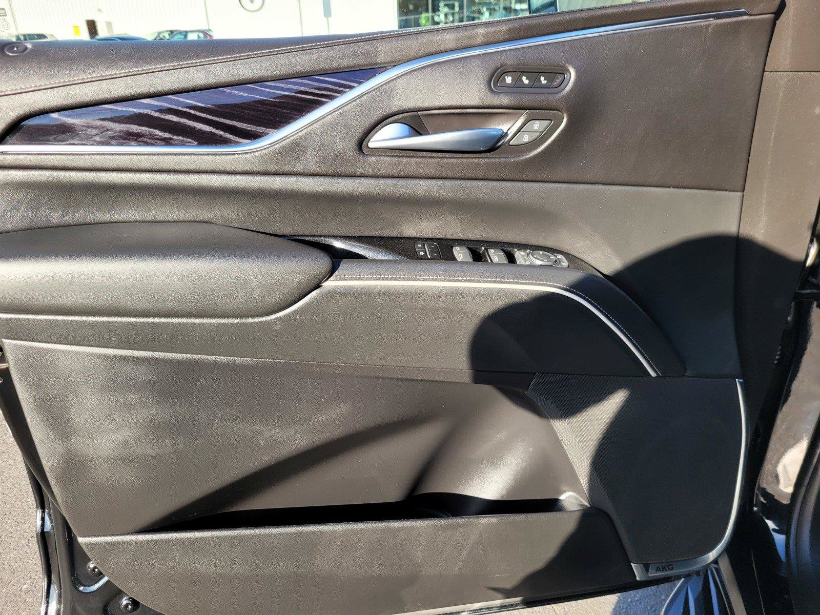 Used 2023 Cadillac Escalade Sport AWD/4WD image 24