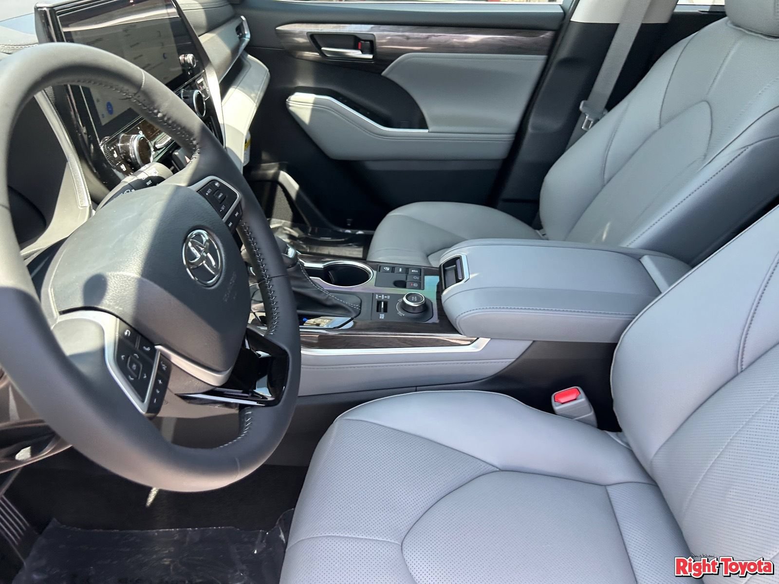 New 2026 Toyota Highlander Limited AWD/4WD image 20