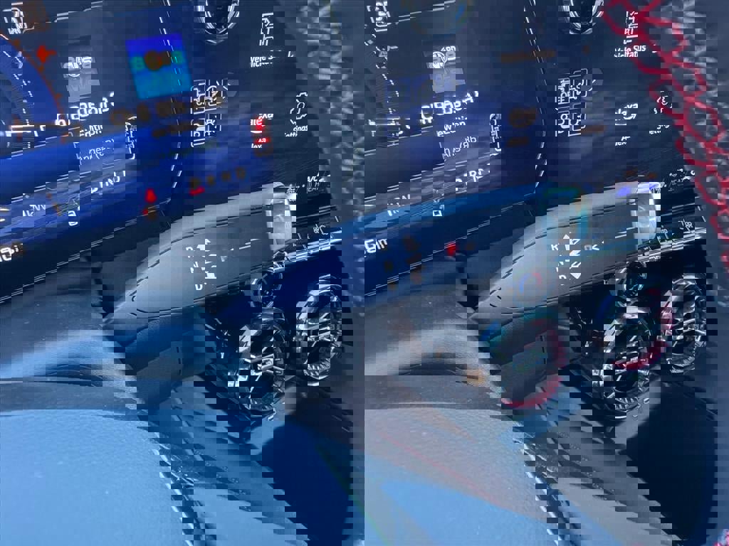 Used 2025 Chevrolet Blazer EV RS image 11