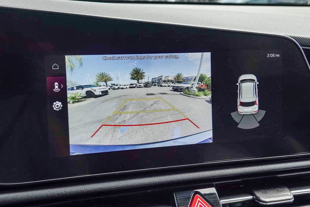 Certified 2023 Kia Niro EX Touring FWD image 23