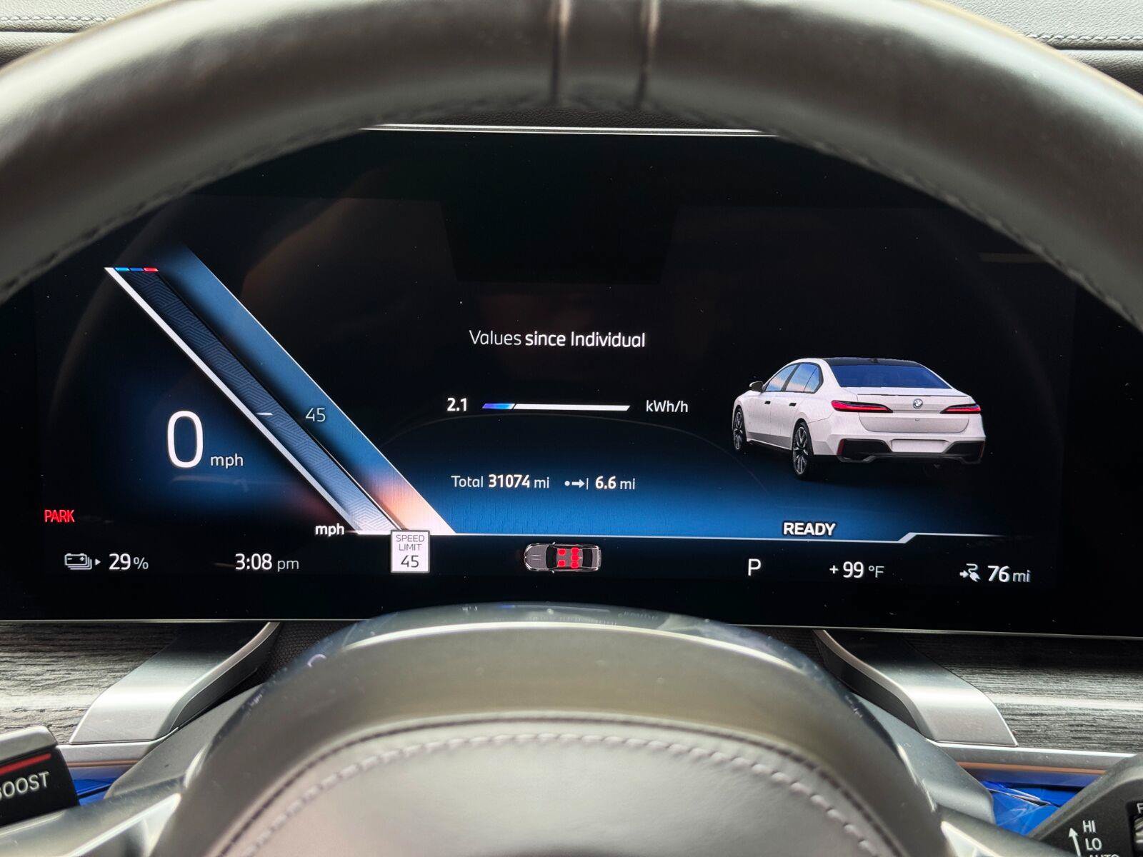 Used 2024 BMW i7 xDrive60 w/ Premium Package AWD/4WD image 19